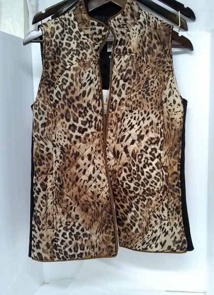 QUILTED Cheetah Lined Vest Size S/Petite - Picture 1 of 9